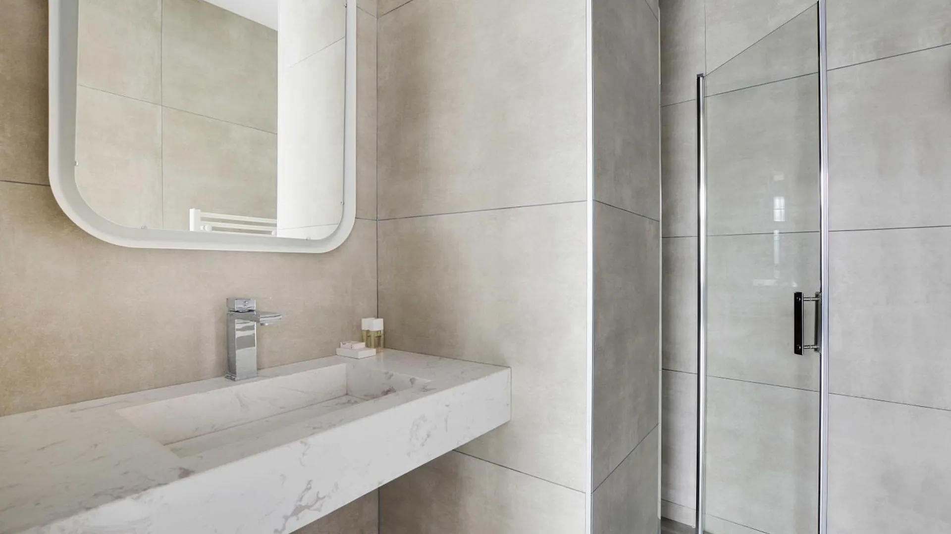 Superb With Hammam -4br-12p- Bastille Apartment Paris