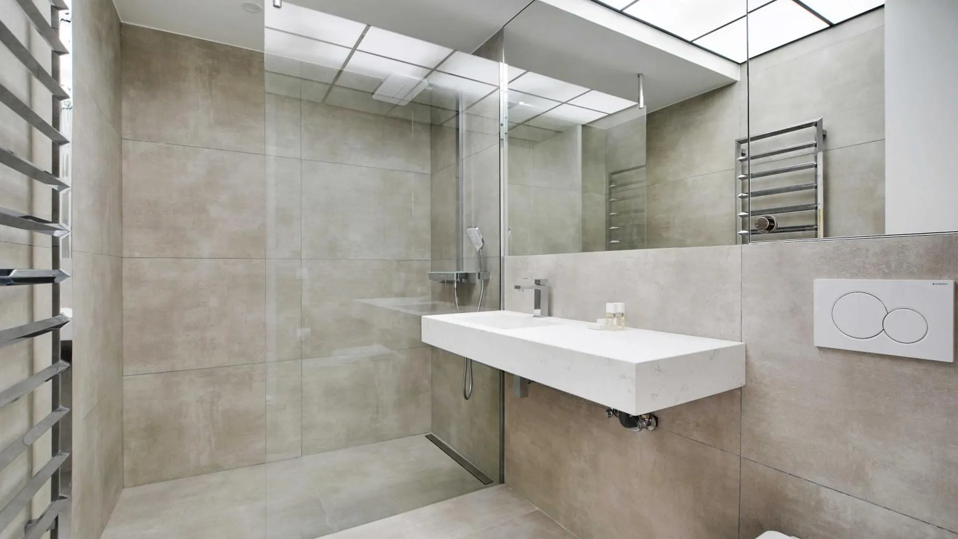 Superb With Hammam -4br-12p- Bastille Paris