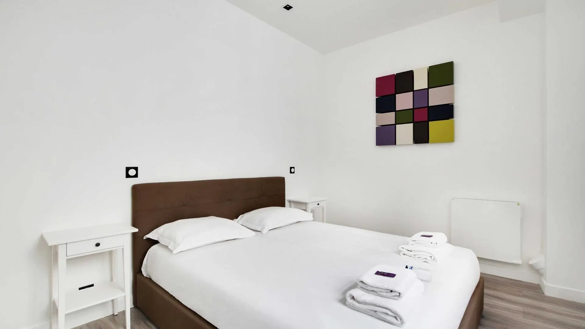 Superb With Hammam -4br-12p- Bastille Apartment *