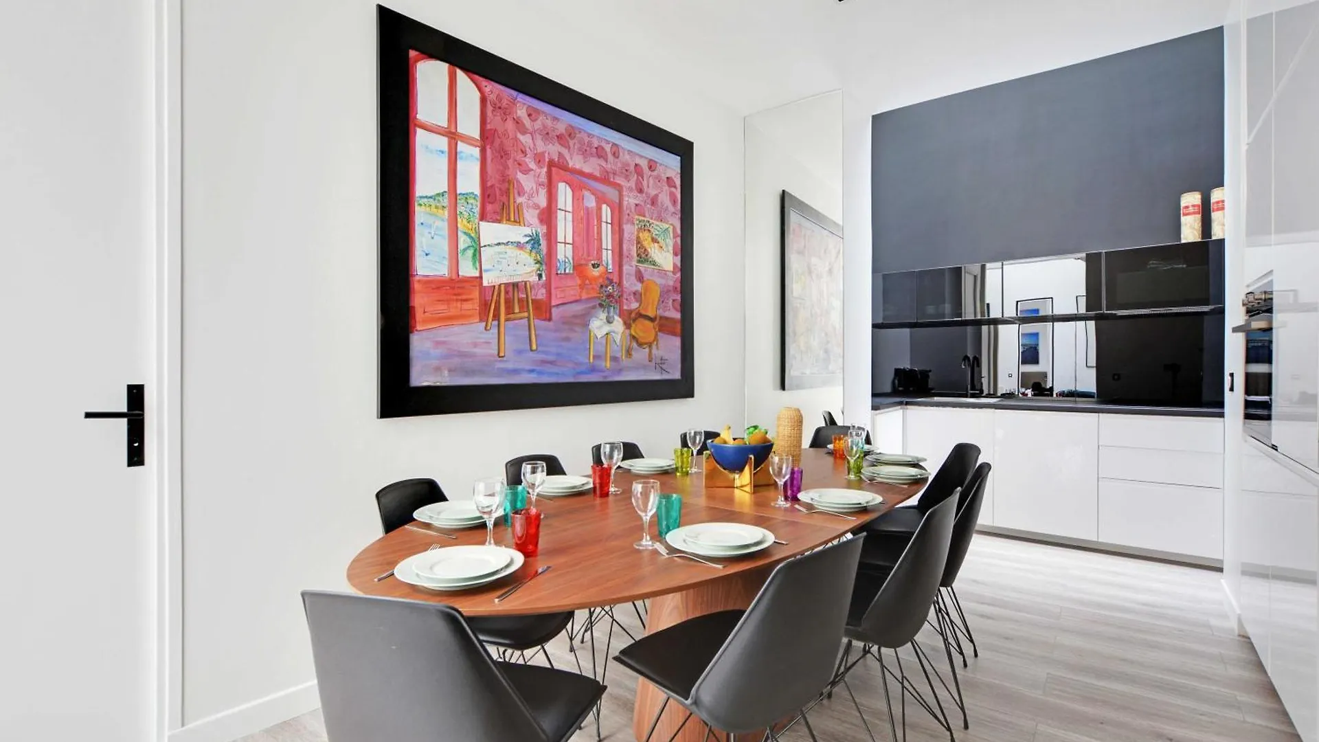 Superb With Hammam -4br-12p- Bastille Apartment
